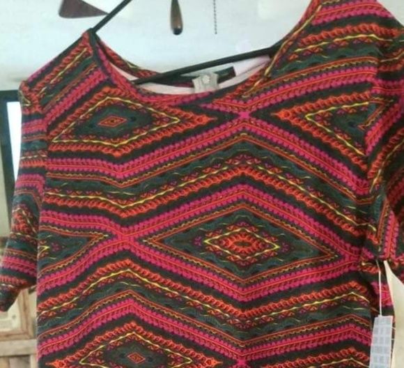 LuLaRoe Dresses & Skirts - Lularoe Amelia